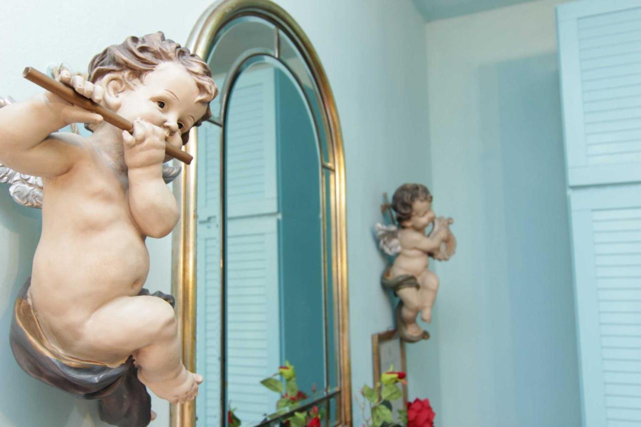 L'Arrocco Bed And Breakfast マリーナ・ディ・カッラーラ エクステリア 写真