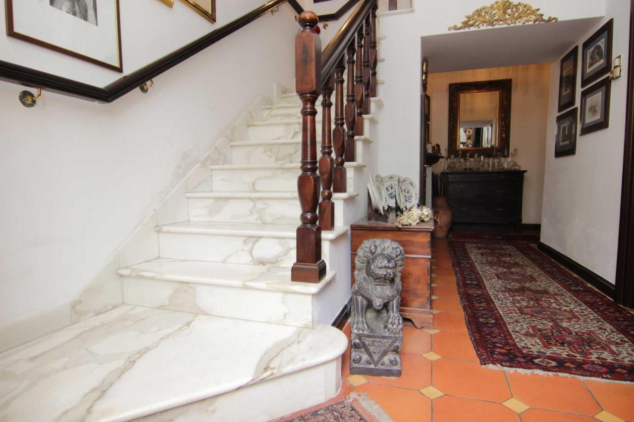 L'Arrocco Bed And Breakfast マリーナ・ディ・カッラーラ エクステリア 写真